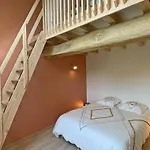 別荘 Manoir Percheron Independant Avec Jardin Et Babyfoot - Fr-1-497-243