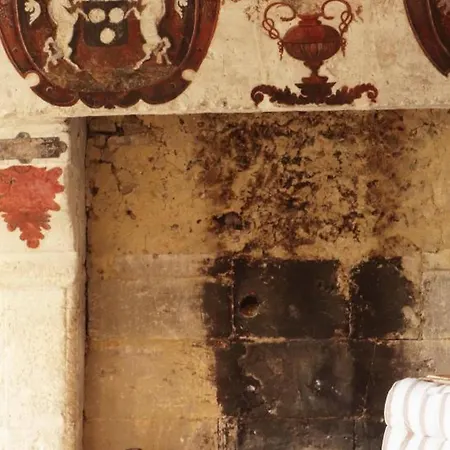 Manoir Percheron Independant Avec Jardin Et Babyfoot - Fr-1-497-243 * La Mesniere