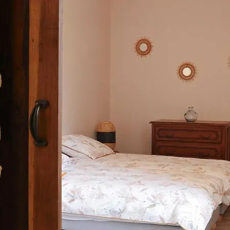 Semesterbostad Manoir Percheron Independant Avec Jardin Et Babyfoot - Fr-1-497-243 *