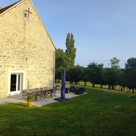 Manoir Percheron Indépendant Avec Jardin Et Babyfoot - Fr-1-497-243 Séjour à la campagne