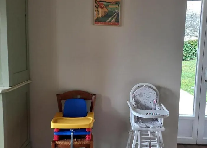 Manoir Percheron Independant Avec Jardin Et Babyfoot - Fr-1-497-243 La Mesnière